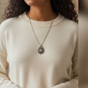 Intricate Silver Filigree Teardrop Necklace